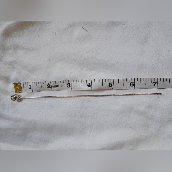 Pandora Retired Essence Sterling Silver Bracelet✨️ Lenght 7" Like New! - Picture 4 of 5